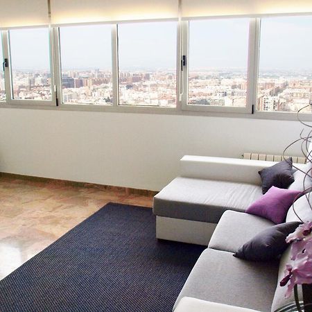 ApartUP Opera Tower View Apartamento Valencia Habitación foto