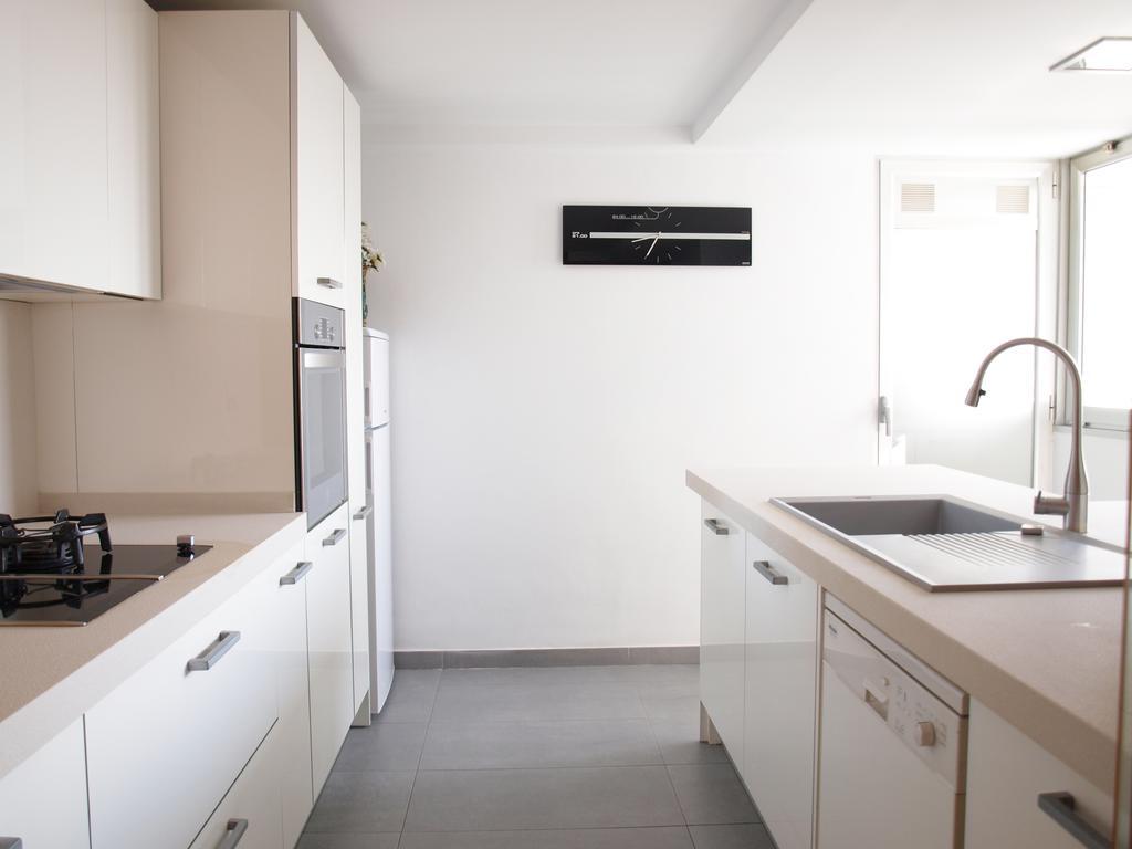 ApartUP Opera Tower View Apartamento Valencia Habitación foto