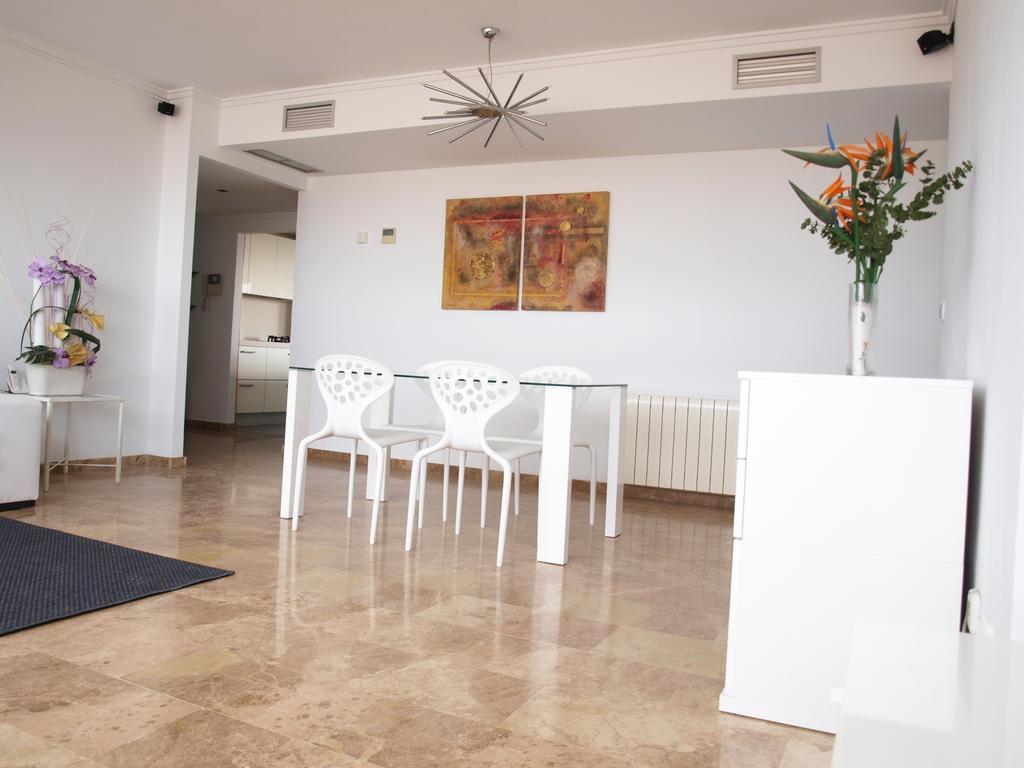 ApartUP Opera Tower View Apartamento Valencia Habitación foto