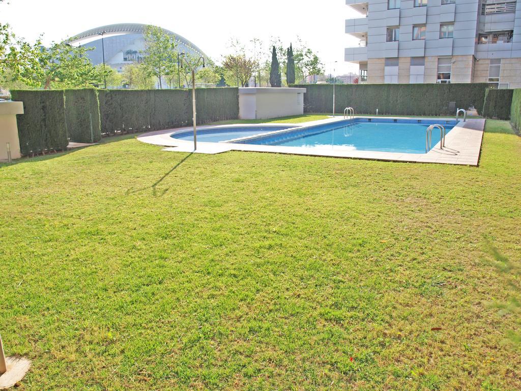 ApartUP Opera Tower View Apartamento Valencia Habitación foto